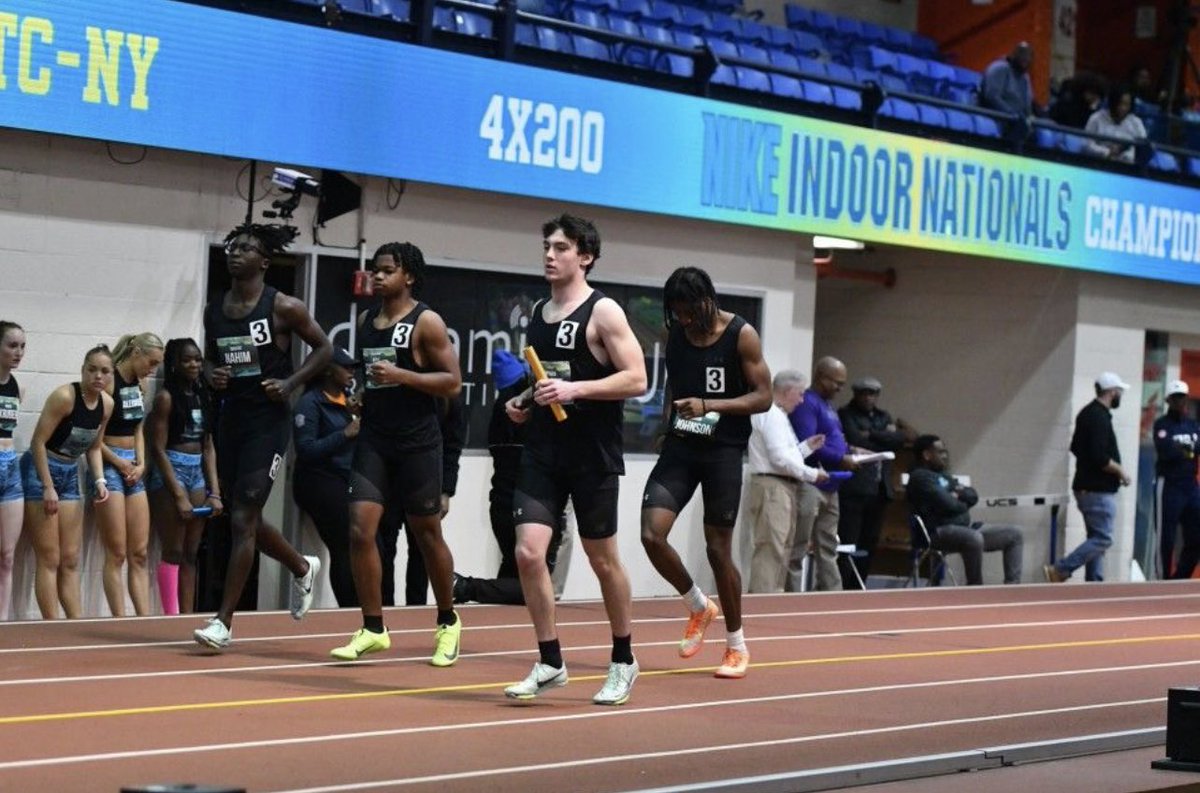 davitt_matt's tweet photo. All American 🇺🇸!!!!!!! @AthWestchester @Joespags12 @ionafootball @IPTUS_TFXC @IonaPrepSports @CoachMoffitt @vinnysullivan77 https://t.co/ozJNhQRPuP