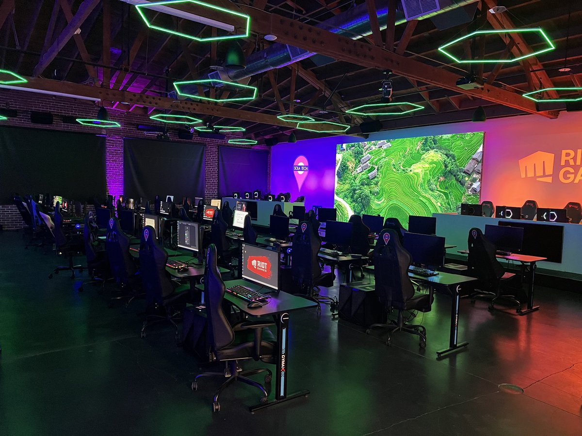 This Wednesday March 15th approx 150th youth will learn about the emerging world of web3 including gaming, crypto, music and NFTs. The work our team is doing to onboard the next generation safely and securely is what makes the future bright! Get involved.