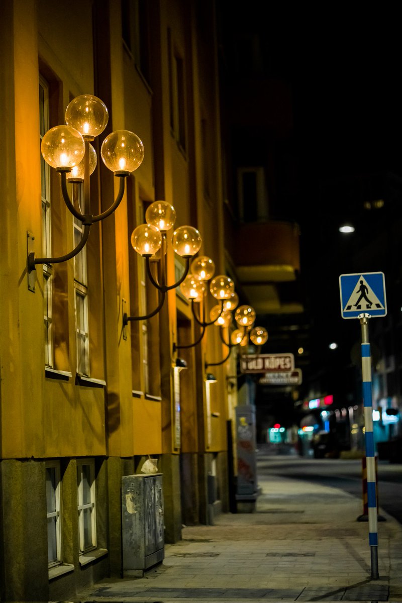 Vortex_Rb's tweet image. #StreetArt #night #light #Malmö #Sweden #photography #streetphoto #life #world