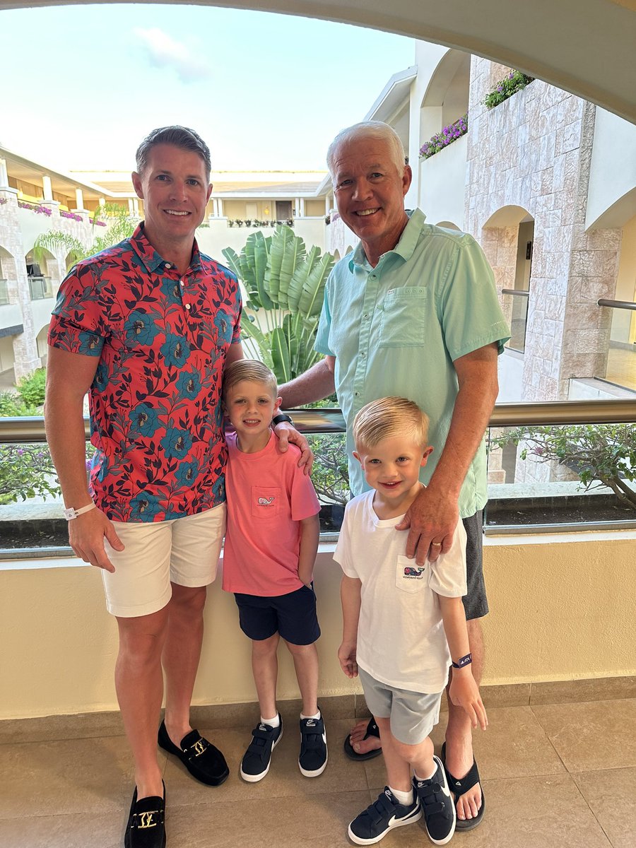 🧬 <a href="/CoachHalWasson/">HalWasson</a> #WinTheDay