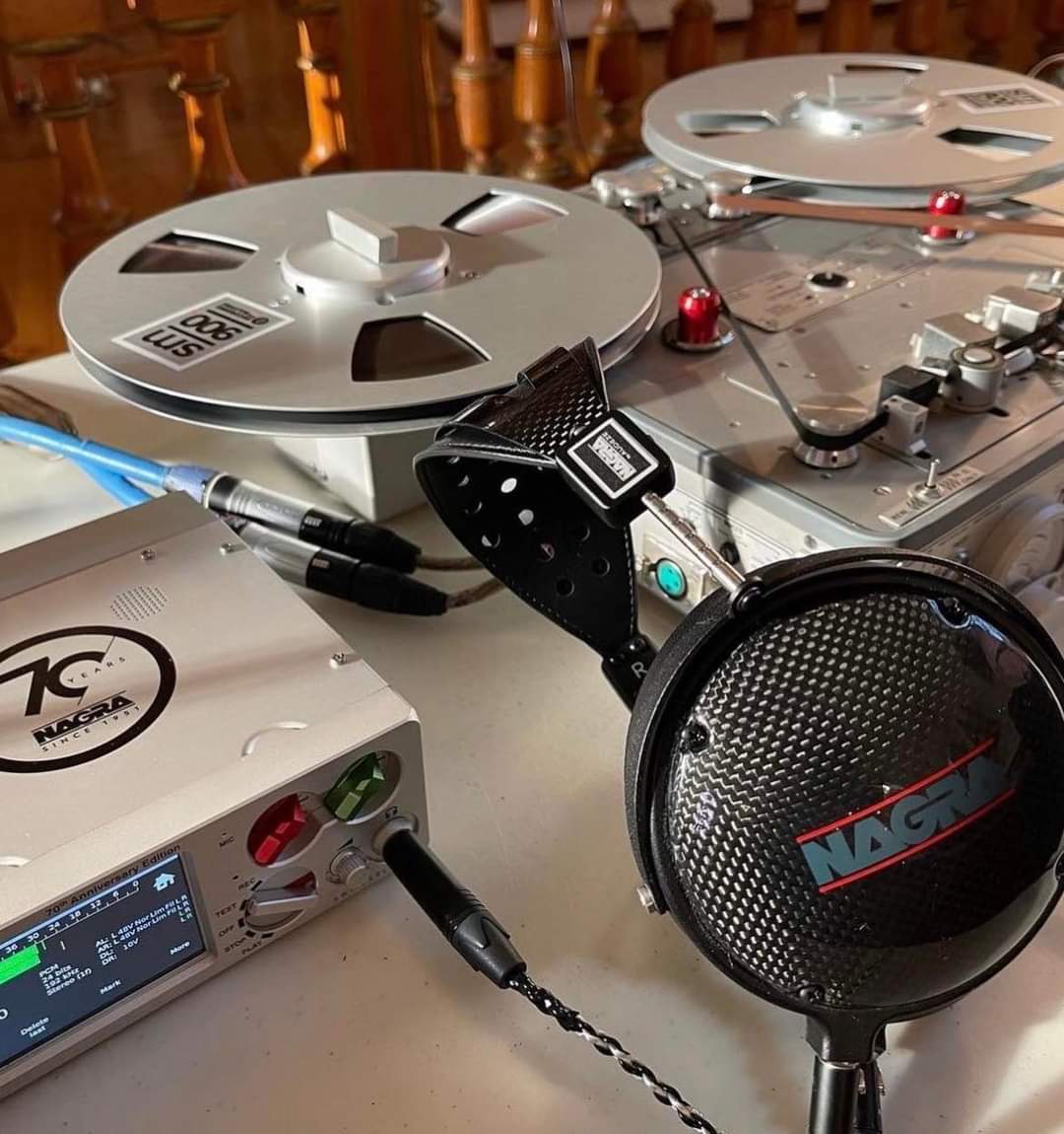 Berny2876's tweet photo. NAGRA
https://t.co/Di0eqRDpna
#nagraaudio #NagraAudio #audiophile #highend #audio #audiophiles #headphones #headphone #music #audioporn #beautiful #sound #luxury #BestAudio #lovemusic https://t.co/Fwir6pGQoo