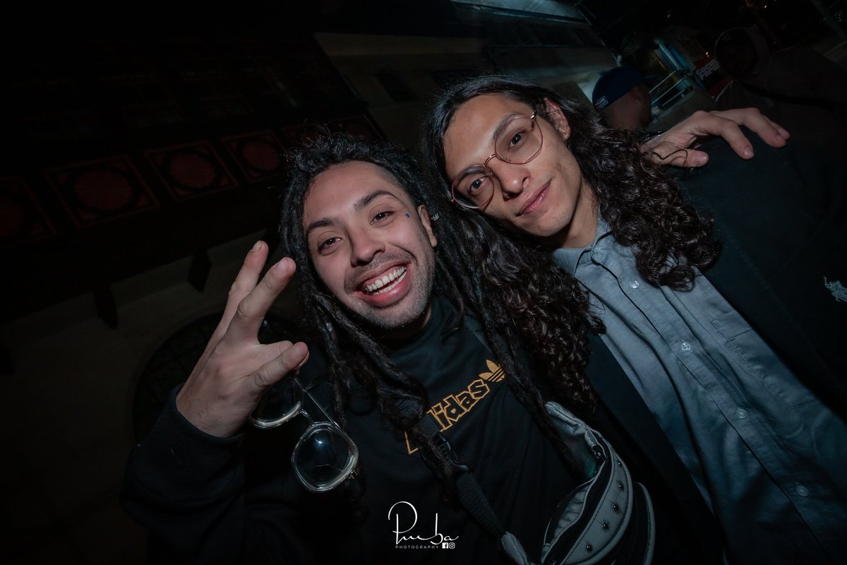 DjMookbta's tweet photo. Todos los días por este medio estare subiendo una foto recuerdo, saludos a Alfredo, un gran amigo y un increíble músico. https://t.co/LwTqyrsVp5