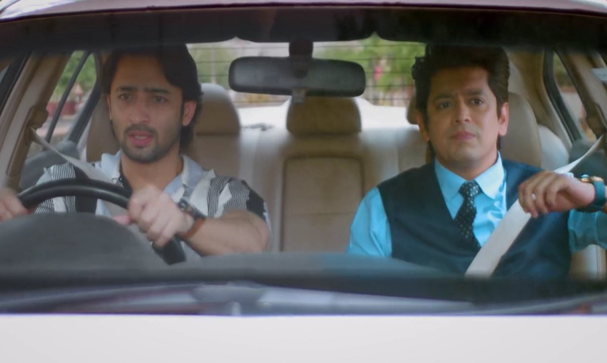 Shaheerparadise's tweet image. Yayyy my favourite team is back.. Kanha &amp;amp; Yash 😍😍 I am happy to see yash also went with kanha to find Nakul.. 

#ShaheerSheikh #ShaheerAsKrishna #Krish #WohToHaiAlbelaa