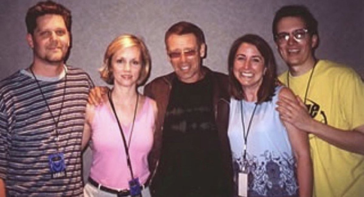 jeffknet's tweet photo. Born on this day in 1960, Adam Clayton, bassist in @U2, turns 63. I had the pleasure of meeting him during the #MergeRadio years at Reunion Arena on the #Elevation tour. https://t.co/Fzbmk6B1WA