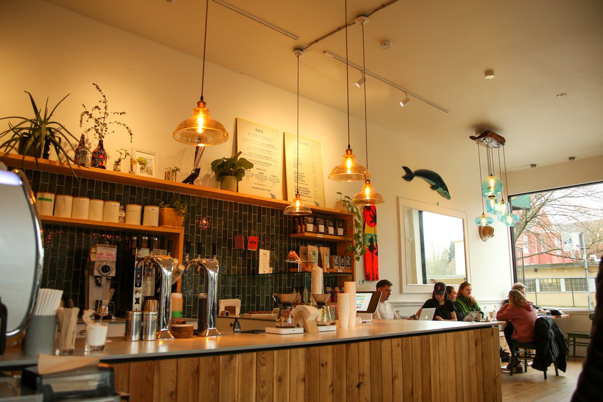 _unooooo2's tweet photo. 📍KITS BEACH COFFEE
店員さん明るい人で、めっちゃ雰囲気良いカフェだった！ https://t.co/1XBExoHTRi