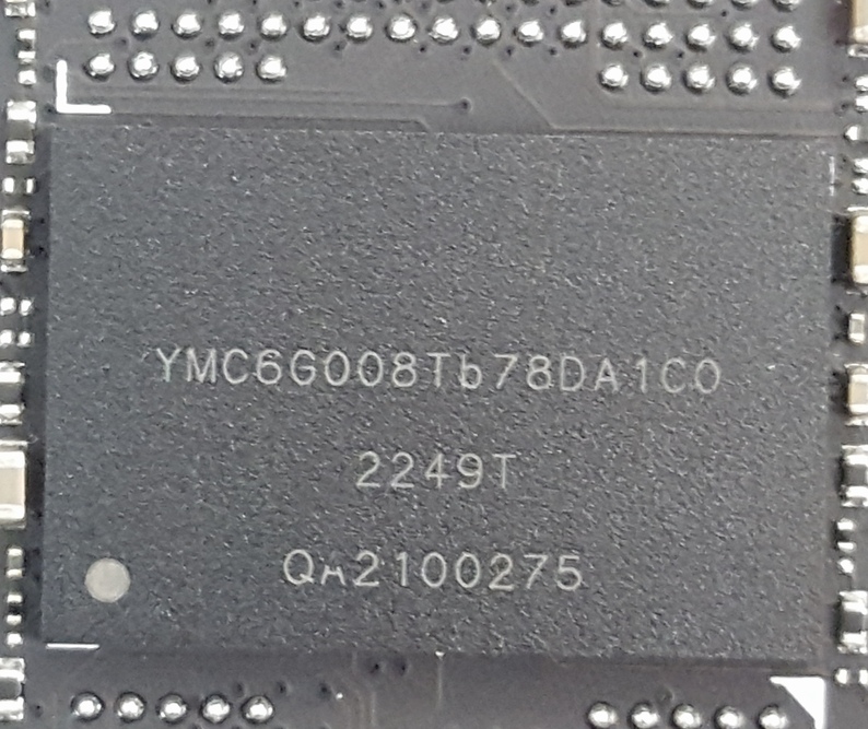 _8xKiSix8_'s tweet photo. miwhole CT300 NVMe SSDとどく!
見ただけだとキャッシュなしの
MAP1602A YMTC232L TLC
hiksemiとチップは同じか?
あとはファームでの動作次第だだぜ!
#Aliexpress
#SSD
#hiksemi
#miwhole
#SUNEAST
#jnh https://t.co/oTmMKGAhNx