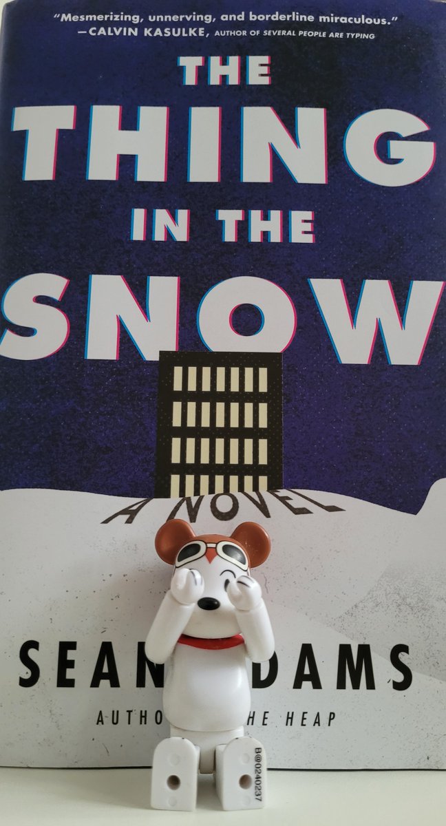 gvnlwrites's tweet image. #Bookreview
#TheThingInTheSnow (2023)
#SeanAdams

Wry/weird book from beginning to end. Featuring inane tasks to be carried out at the evacuated Northern Institute, while 1 last remaining scientist lurks around 3 caretakers. And the moving(?) thing in the snow no one knows about.