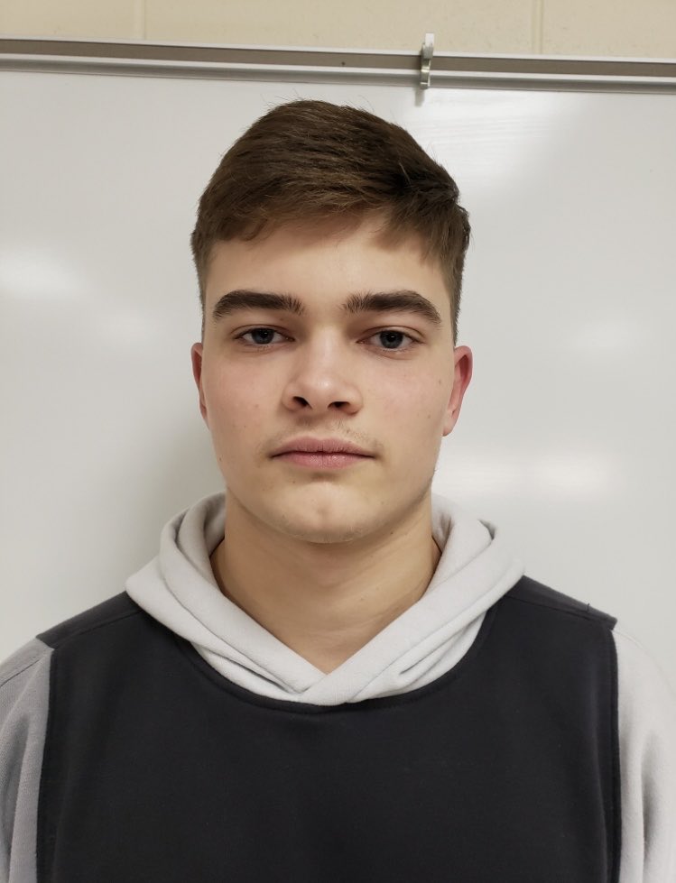 wesgillmanfc's tweet photo. Congrats to Senior DE Bryce Hodapp for being selected to the Indiana South All-Star team. Bryce is the 11th FC player to play in this game and the first since 2001. https://t.co/wVYfXuB9Hq