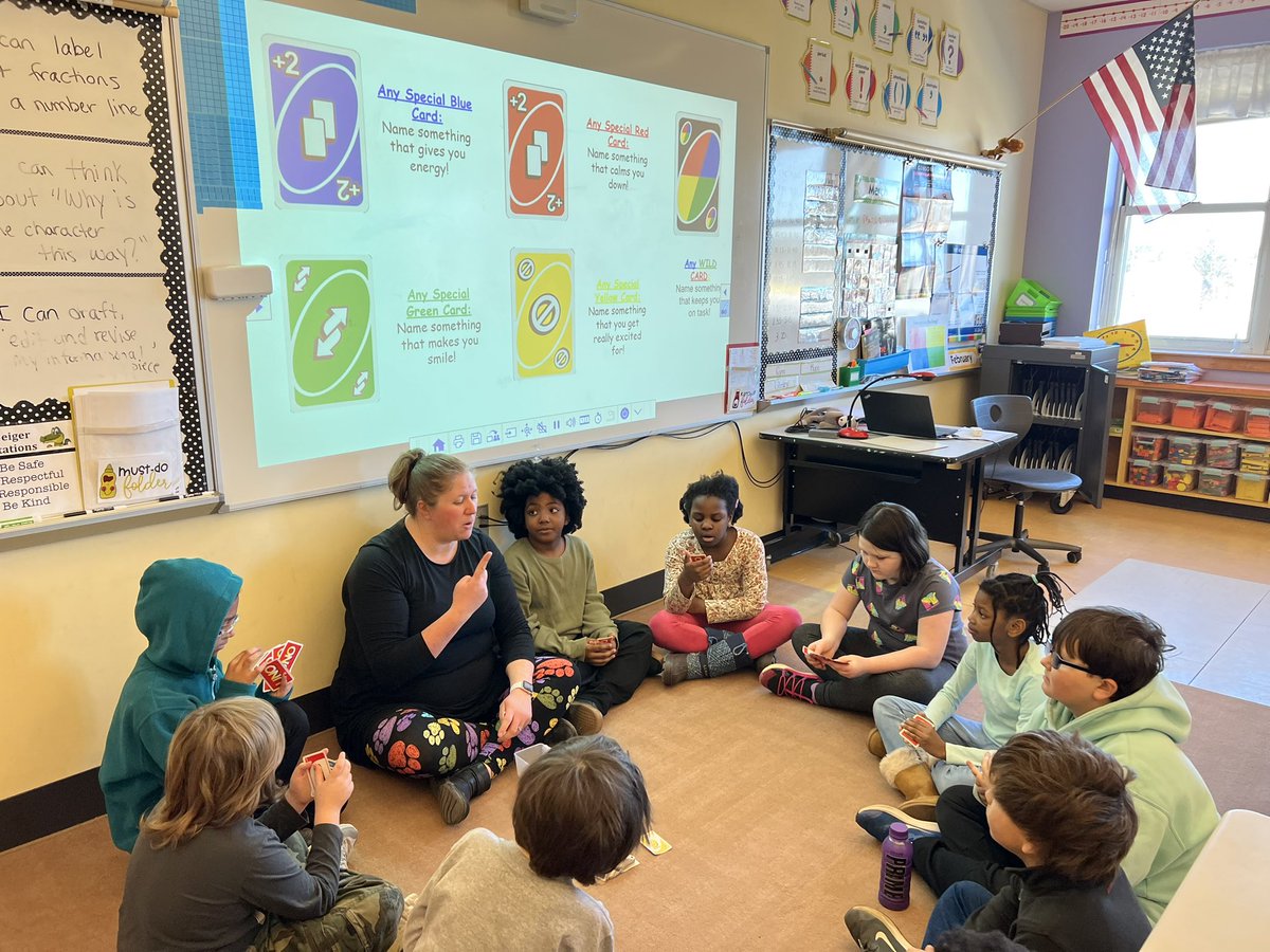 GeigerGators's tweet image. Amazing SEL day at Geiger!!  School wide walk, hallway picnics, fun choice time activities, PK-6 writing prompt (Best Part of Me), school wide BMX assembly and much more!!  #SELday2023