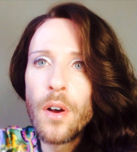 Green Face Media tweet media