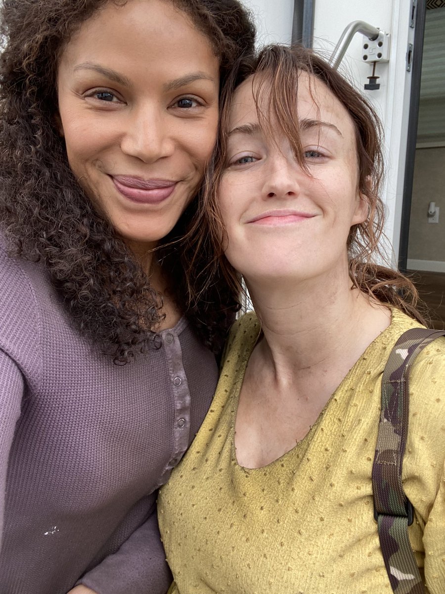 Merle Dandridge (@MerleDandridge) on Twitter photo 2023-03-13 01:26:34 That’s my best friend. She’s a real bad b—👯♀️❤️@TheLastofUsHBO
#TheLastOfUs #ashleyjohnson #marlene #anna #ellie That’s my best friend. She’s a real bad b—👯♀️❤️@TheLastofUsHBO
#TheLastOfUs #ashleyjohnson #marlene #anna #ellie