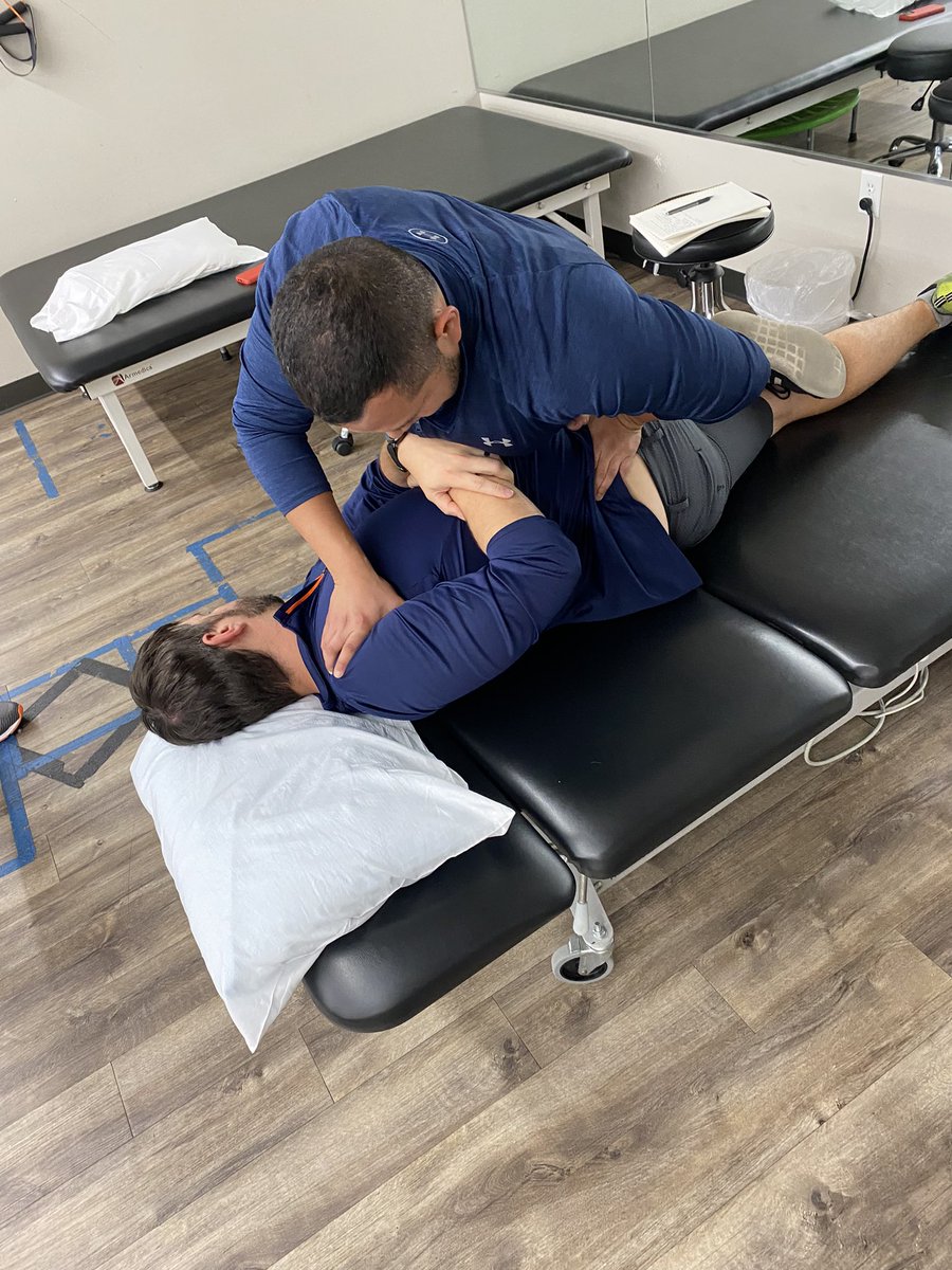 SMT-1 I’m Houston is complete! 17 participants with 5 Fellows in Training. Super fun group anxious to learn and willing to work! #AAMTfellowship #Osteopractor