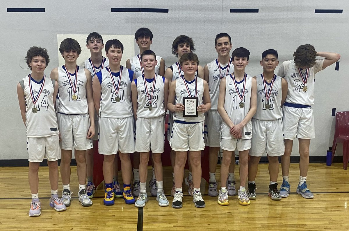 🚨2023 FVFL 8th Grade Champs🚨
Burlington Central