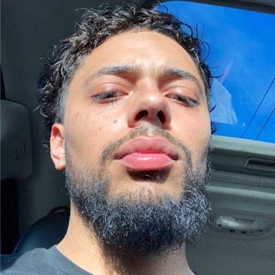 CalebLitteken5's tweet photo. #NewProfilePic https://t.co/bL2B6ZQOfV