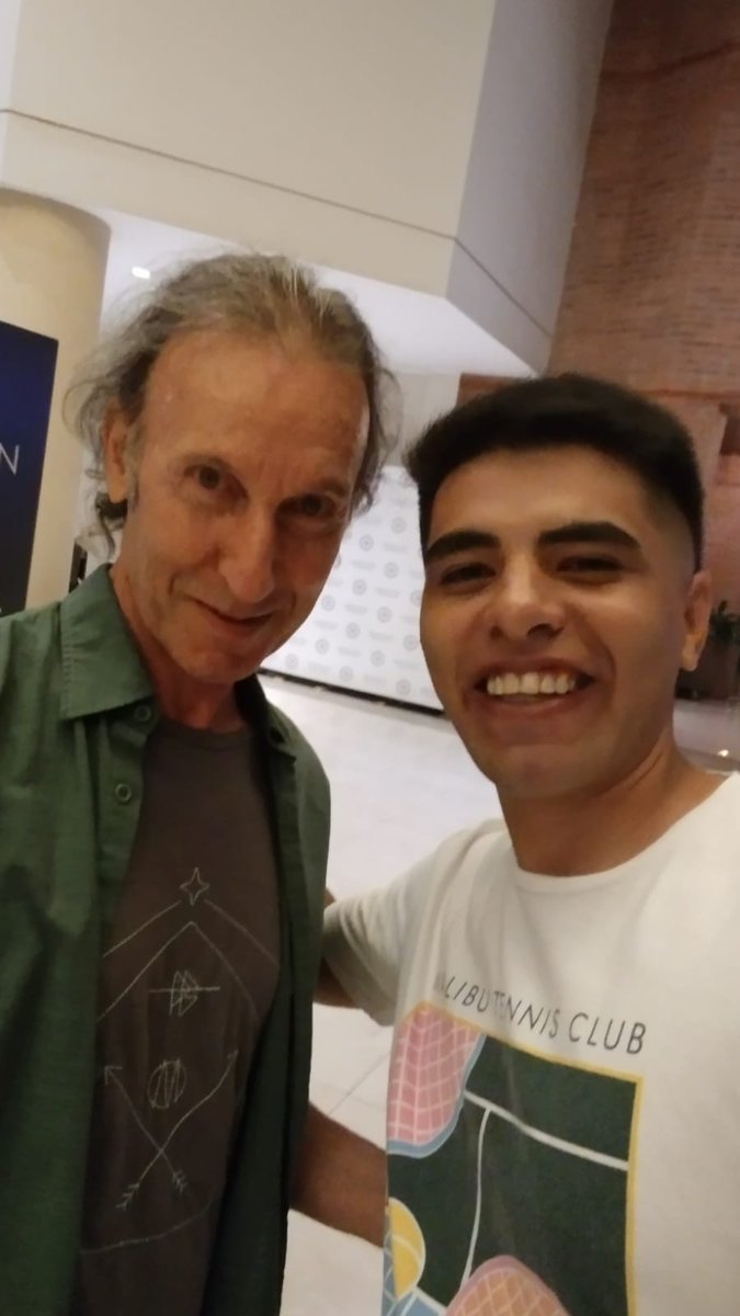 IGNACIOREDONDOS's tweet photo. EL CORAZÓN DE PATRICIO REY !

Miren lo que este bicho logró al confiar en sus sueños...sigo sin poder creerlo, cumplí lo que tanto deseaba.

AGUANTE PATRICIO REY Y SUS REDONDITOS DE RICOTA https://t.co/8IXLDGM7q4