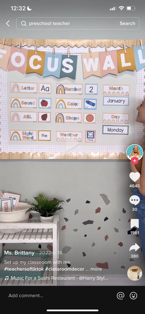 catserratore's tweet photo. In May I will be doing my last prac in a kindergarten class. I found this focus wall created by Ms. brittney on tiktok to be a creative way to keep an organised class without creating too much change for children in my class whilst still making the space my own. #acuedu_p https://t.co/5APuJjGUhO