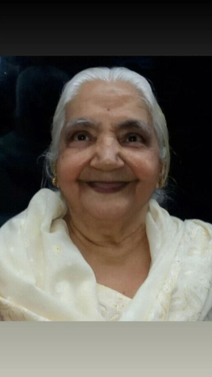 anilrawlani's tweet photo. 🙏Mom's 2nd Death Anniversary 🙏 https://t.co/L4SMsOgfch