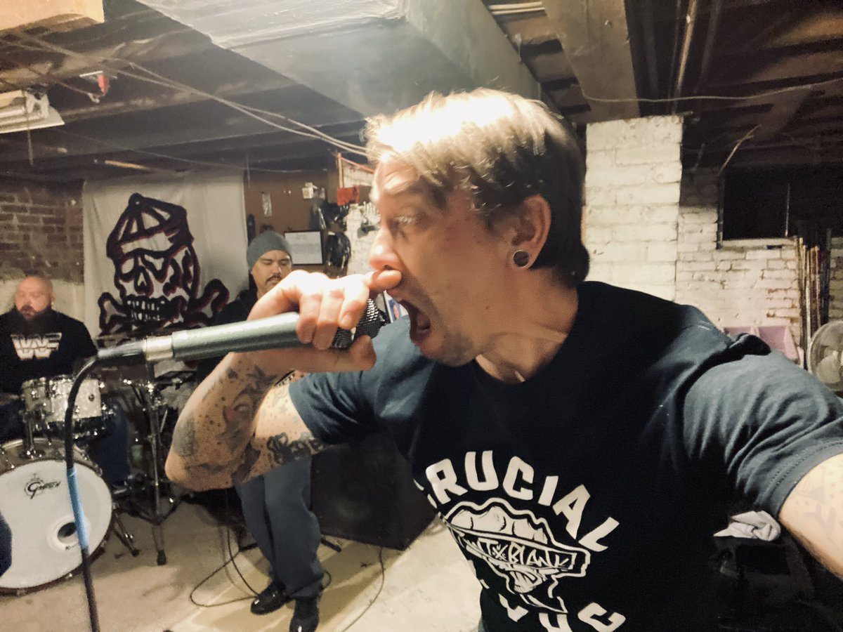 jonnydisaster's tweet photo. GOT 2 PRODUCTIVE BAND PRACTICES IN THE LAST COUPLE SUNDAYS. NEW SONGS ARE SOUNDING REALLY GOOD
#CRYHAVOC #CRYHAVOCBAND #NEWMUSIC #WRITING #BANDPRACTICE #PRACTICE #WRITINGNEWMUSIC #CT #CTPUNK #PUNK #PUNKROCK #HARDCOREPUNK #HCPUNK #CONNECTICUT https://t.co/3RyJBBtnnT
