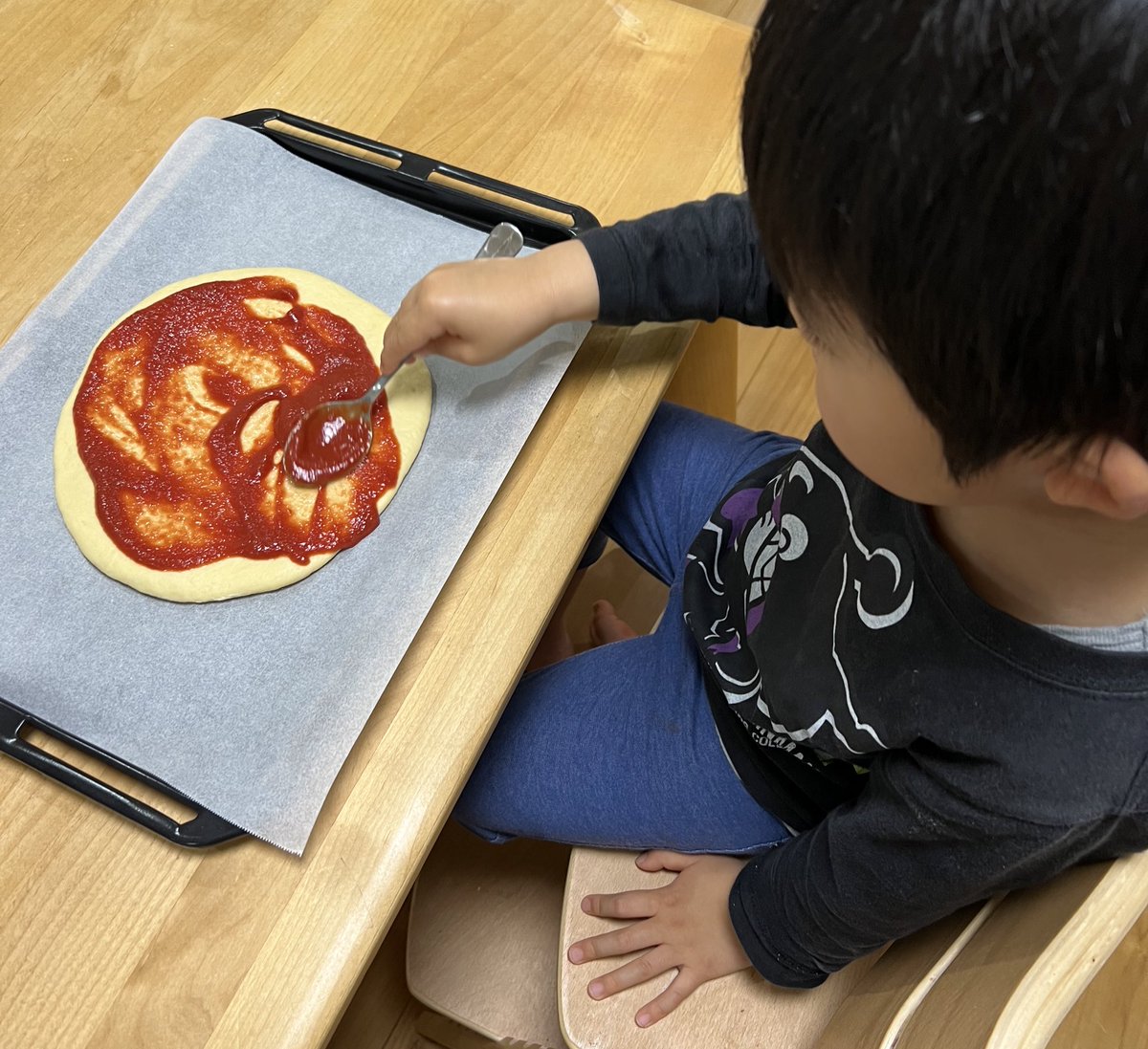 PteraBlog's tweet image. こんちゃ✨
今日は術後の1週間検診のために東京へGO🚃🚃
昨日は息子と一緒にピザ作ったよ☺️
楽しく、美味しい夕飯が作れてみんな満足✨

東京駅でのお土産を妻に依頼されてるのでこれから調査せねば💦💦