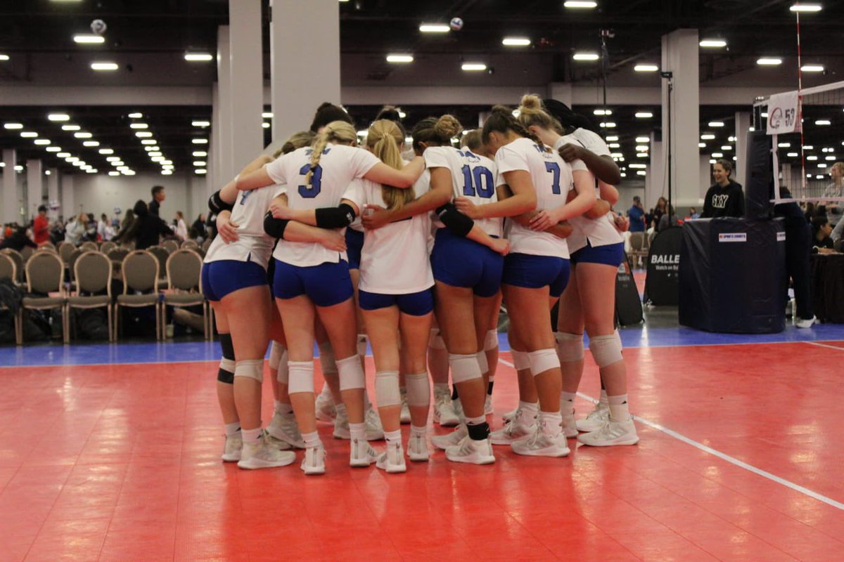 Day 2 was a blast! 
Gold Bracket tomorrow! 🏅🏅
<a href="/PrepDigTX/">Prep Dig Texas</a> <a href="/PrepDig/">Prep Dig 🏐</a> <a href="/CoachMikeDZ/">Michael DeLeon</a> <a href="/TAVHouston/">TAV Houston</a>