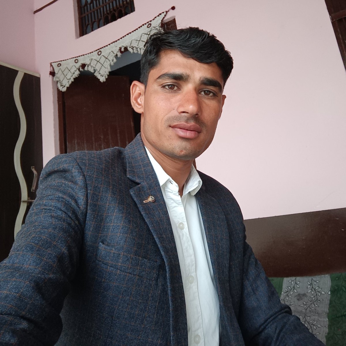 pasupalana's tweet photo. #NewProfilePic https://t.co/vK6g3A1tK7