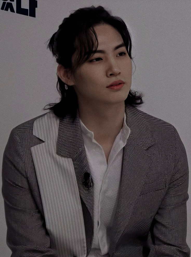 jungabell's tweet photo. ㅤㅤㅤㅤ
ㅤㅤㅤㅤㅤ
      mᥱ   &amp;   ιf ι ᥕᥲs ᥲ fιᥴtιoᥒᥲᥣ ᥴhᥲrᥲᥴtᥱr

 ㅤ https://t.co/L8GWi3txc0