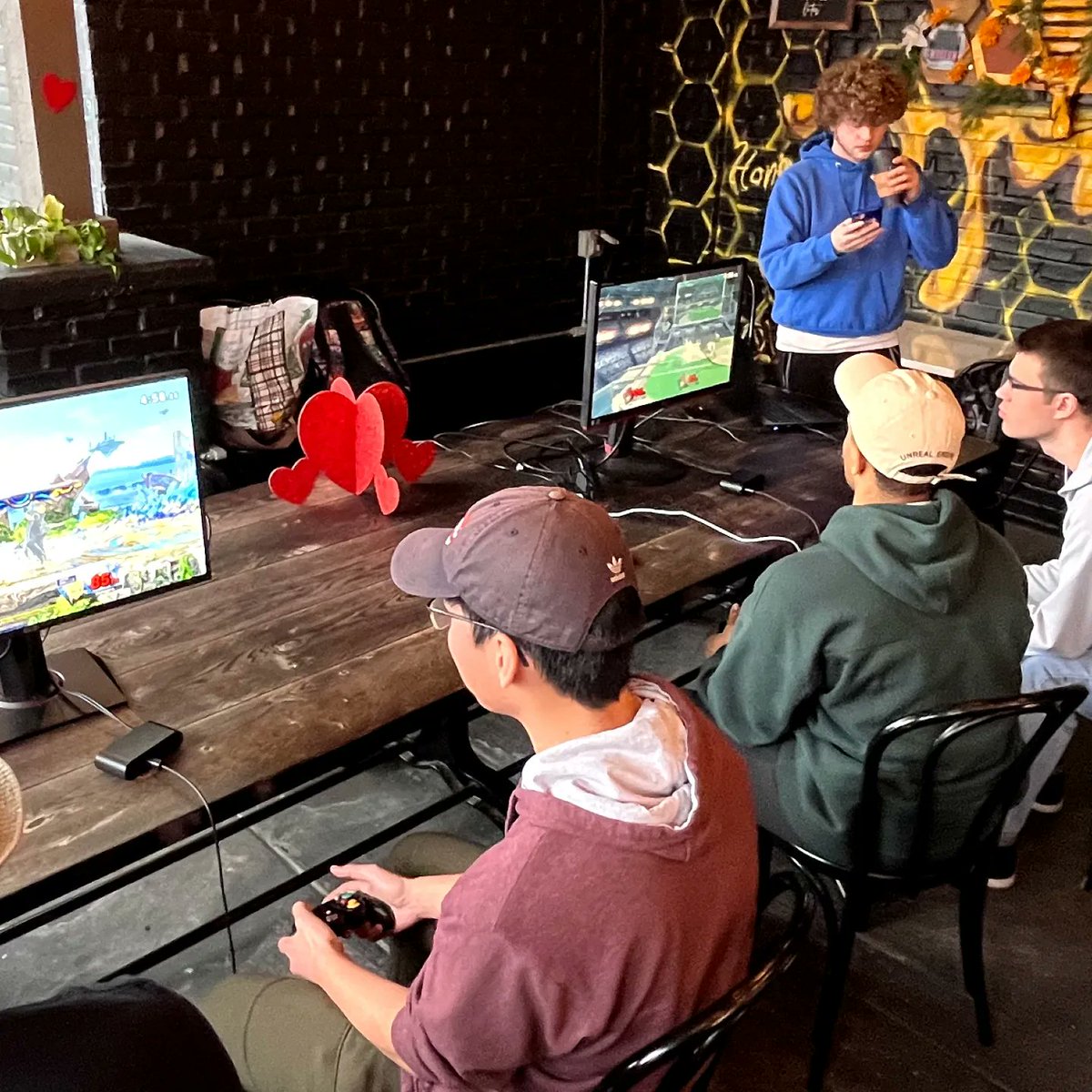 OutplayG's tweet photo. Another Chattanooga Weekly in the books!
Knox invaded and took us down this week. Won't happen again though! 

We'll see y'all again next week!
Same time, same place!
🤜🤛

#chattanooga #smashbros #outplaygaming #outplay #gaming #chattanoogafun https://t.co/kASbBoHoln