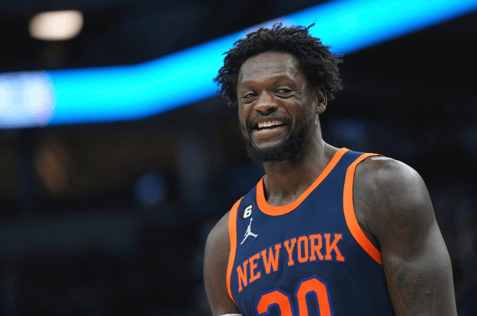 EDataGames's tweet photo. Mais pontos em 1° Quarto em uma temporada na história do Knicks

#1 - Julius Randle, com 644 pontos
#2 - Carmelo Anthony, com 628 pontos

🗞️ -  @NY_KnicksPR 
#NBAnaESPN https://t.co/uME8YlizIV