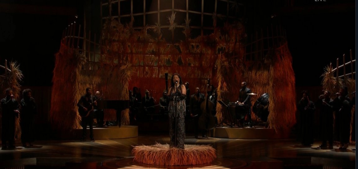 Danai Gurira ha hablado de Chadwick Boseman y presentado el tema Lift Me Up, que está siendo interpretado por #Rihanna

#Oscars #Oscars95 #MCU
#Marvel #MarvelStudios #Disney