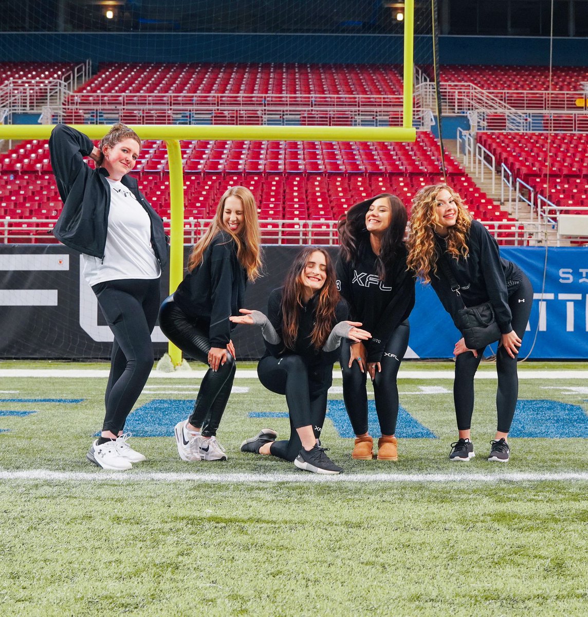 LiaMusgrave's tweet photo. Reasons I love this league:

The largest game in XFL history was covered by an all-female content team. https://t.co/lBMpLslPhF