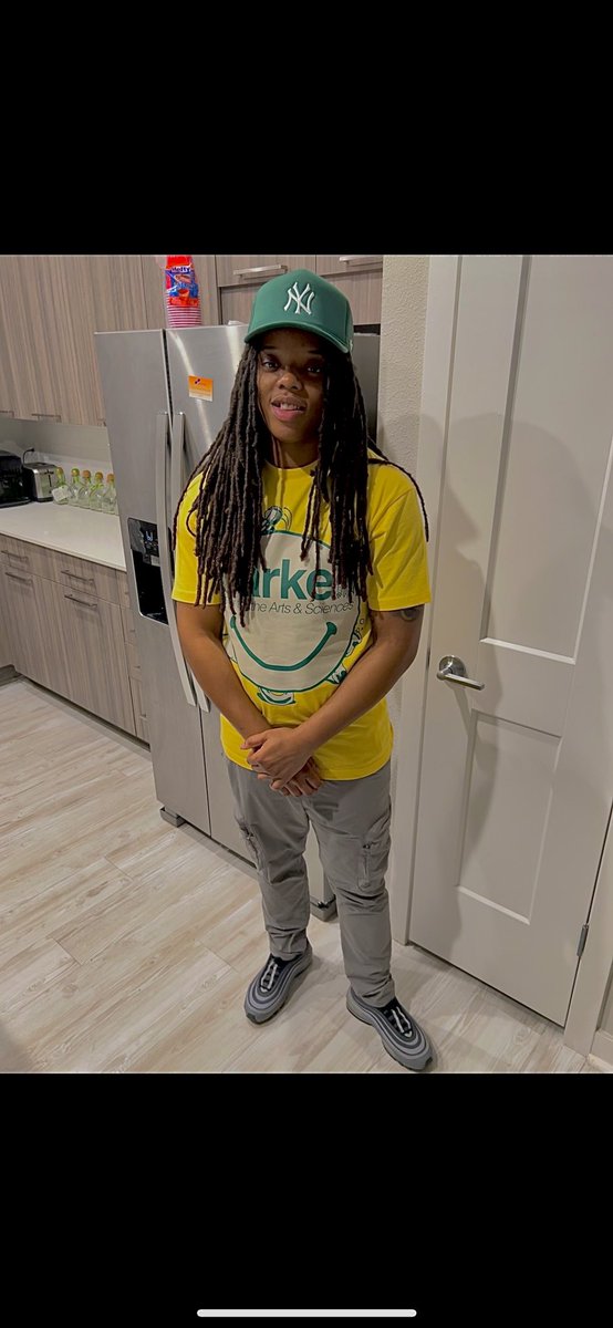 thats_daisha's tweet image. Keep cheesing like this life is brilliant.🤲🏽🖤 #lldg