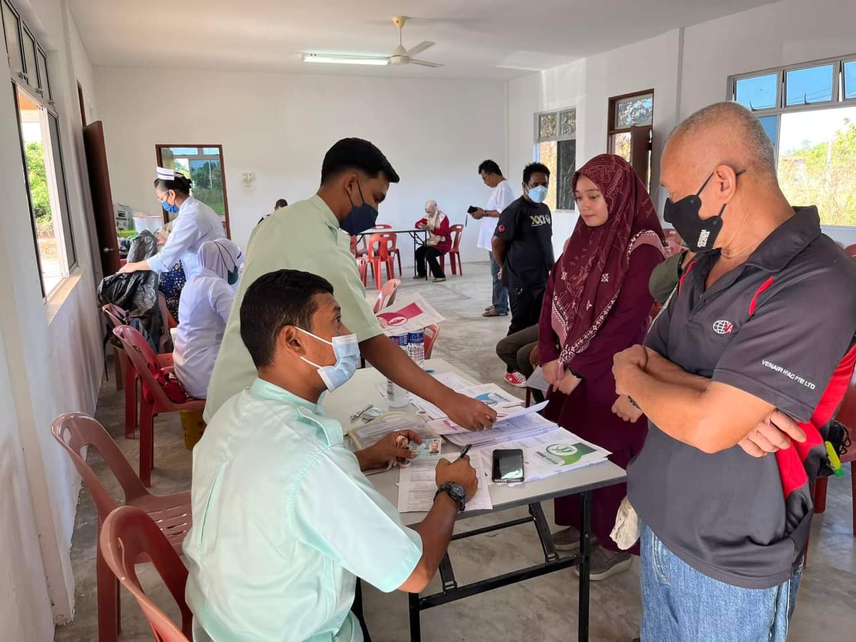 ppksgpetani's tweet photo. Majlis Pemeriksaan Kesihatan secara PERCUMA anjuran Unit Peladang Kawasan 18 - Kampung Seberang Tok Soh https://t.co/rpTrpnAYFC
