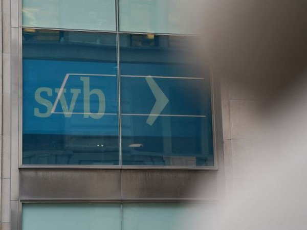 ani_digital's tweet photo. US bails out SVB depositors, says will get all their money back
Read @ANI Story | https://t.co/mms67GcYpc
#US #USBails #SVBdepositors #SiliconValleyBank https://t.co/cq5Qgd30mf