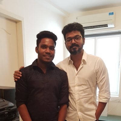 levinvignesh2's tweet image. #NewProfilePic #leo #Thalapathy67 #ThalapathyVijayMakkalIyakkham #thalapathy67titlereveal #vijay @SoumyaVijay6 @kirukku_kyootie @Dir_Lokesh