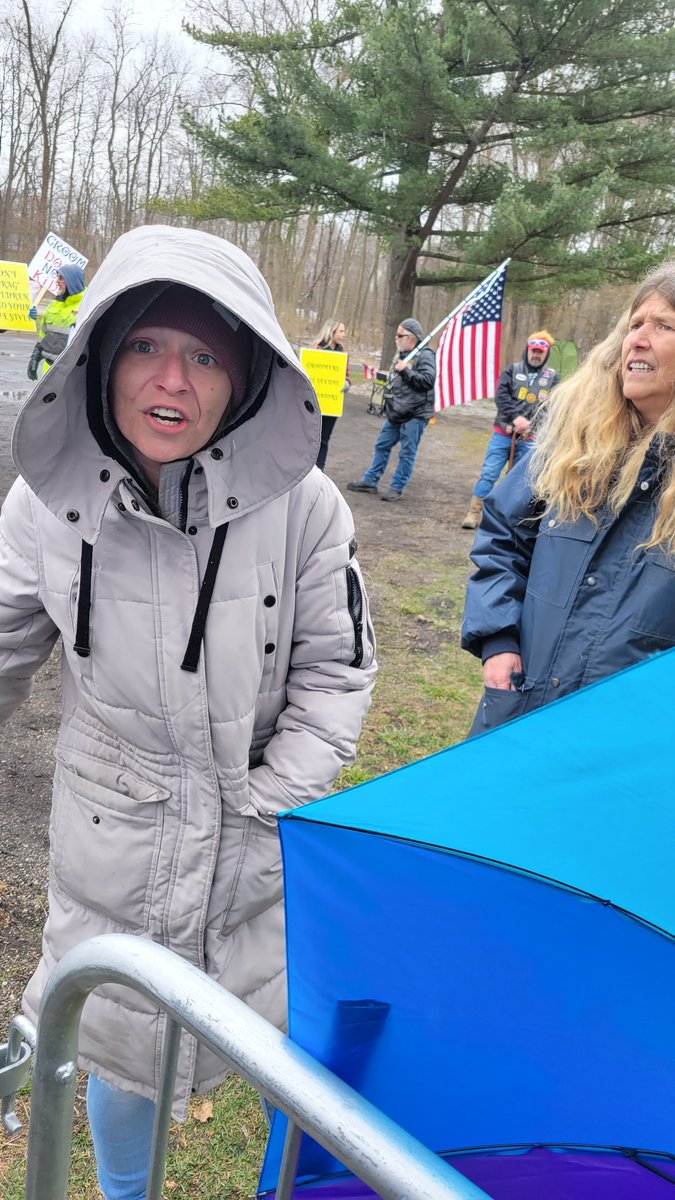 KathyMenditto's tweet photo. @FordFischer I was there, it was terrifying. I've never felt so much hate. https://t.co/3bjy7V6sah