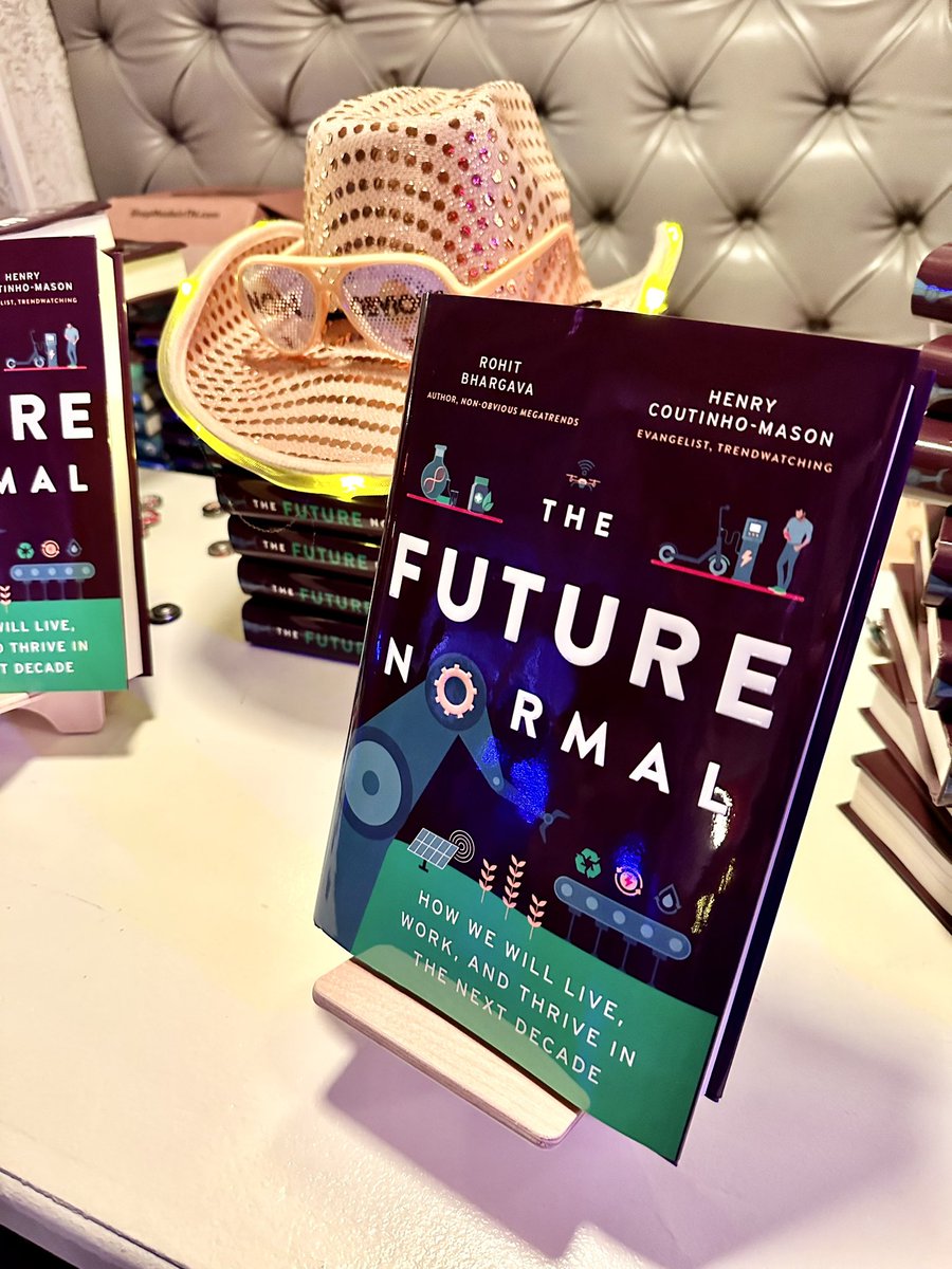 CBockThiessen's tweet photo. Really truly the best book release party at #SXSW2023! Thanks @rohitbhargava and @the_infonaut for bringing us #nonobvious thinking to help us better understand the #futurenormal 📚🎉 https://t.co/fq15Tz1yKs