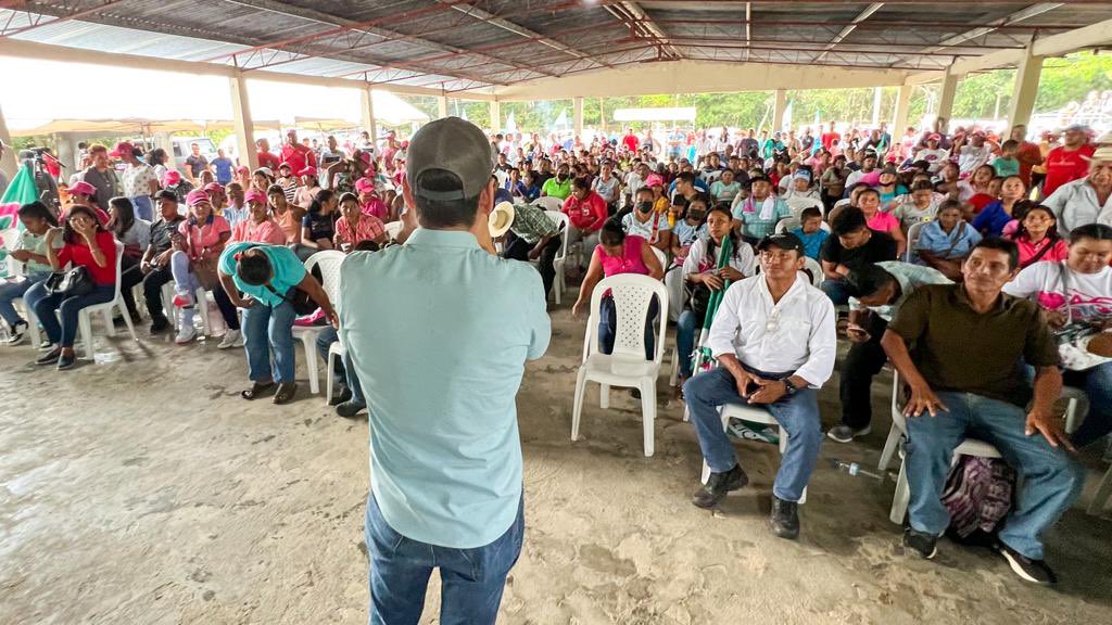 Rómulo Roux tweet media