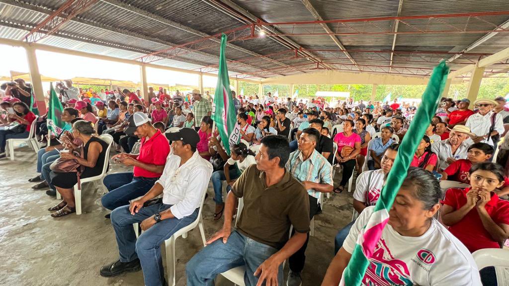 Rómulo Roux tweet media