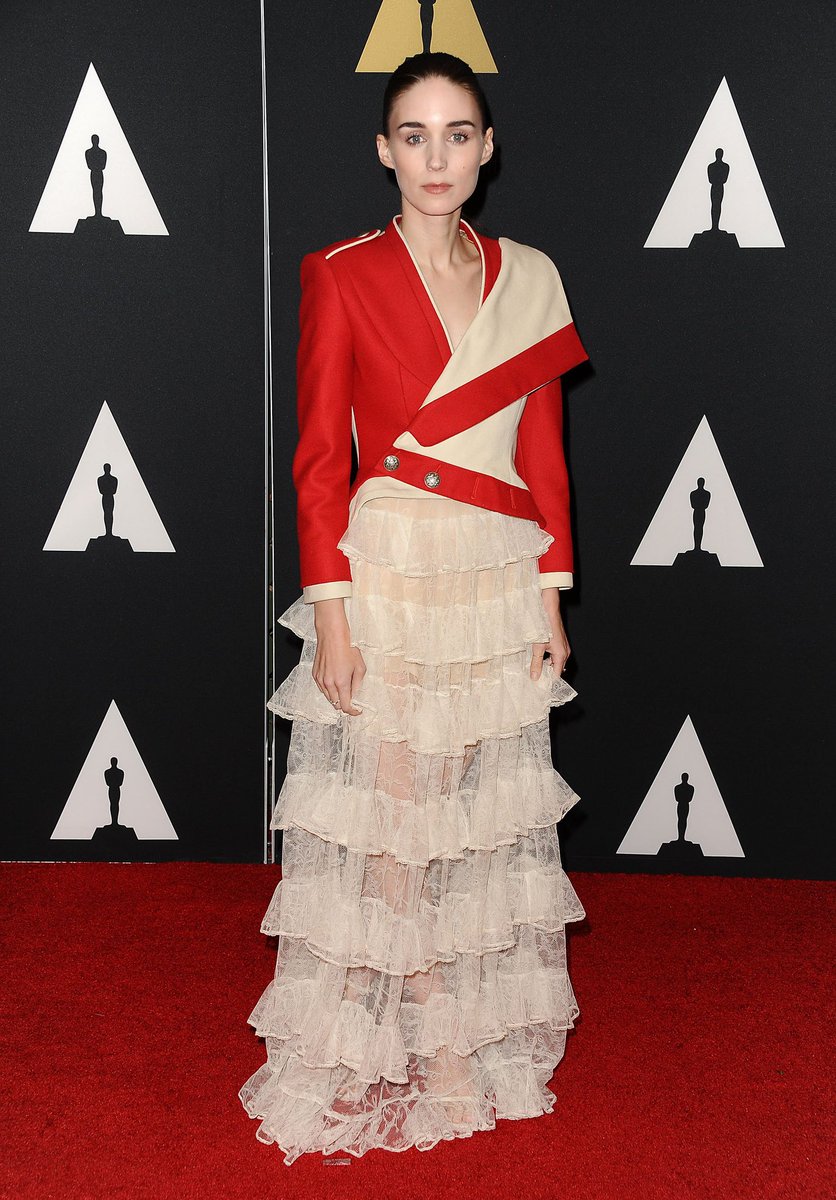 steff yotka tweet media