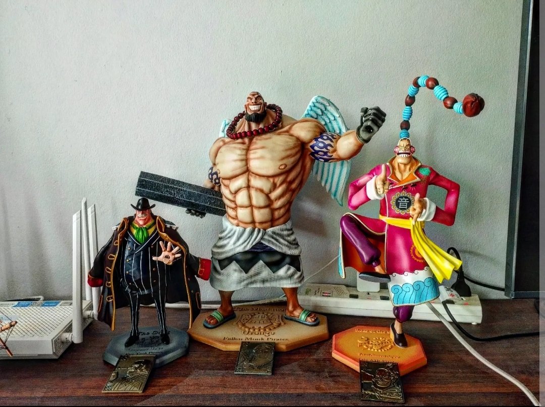 mamberserk's tweet photo. 🍻🍻🍻
#onepiece #urouge #bege #apoo
#onepiecefigure #luffy #onepiecemodel #zoro #onepiecetoys #sanji #scratchmenapoo #franky #caponebege #usoop #onepiecefanart #onepiecethailand #onepiececollection #figure #toys #model https://t.co/wgfqaultAf
