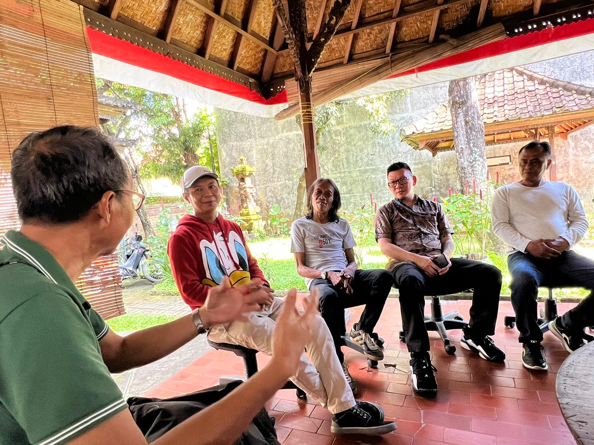 QLataire's tweet image. First in-person meeting of @UNAIDS_AP and @UNODC_SEAP Expert Advisory Group on Compulsory Facilities for #PWUD exceeded all expectations. Great combo of unique expertise, strong commitment and nice company. #EndCompulsoryTreatment