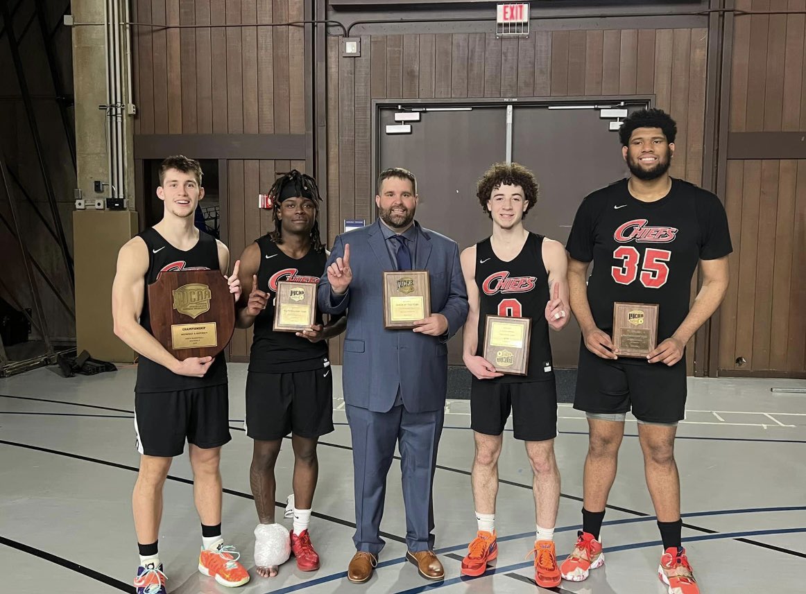 WaubonseeHoops's tweet photo. What a weekend! Multiple Chiefs were honored after the Region 4 Championship win.

SO Joey Niesman: Region MVP &amp; 30 points in the win
SO Jaylyn Kelley: All-Region
SO Brice Langford: All-Region https://t.co/9CToW945FR