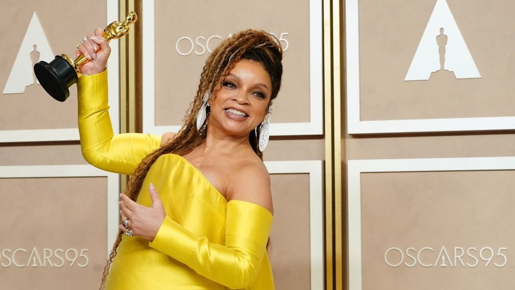 Tonight, Ruth E. Carter became the second Black woman EVER to win two #Oscars in the show’s 95-year history🤯