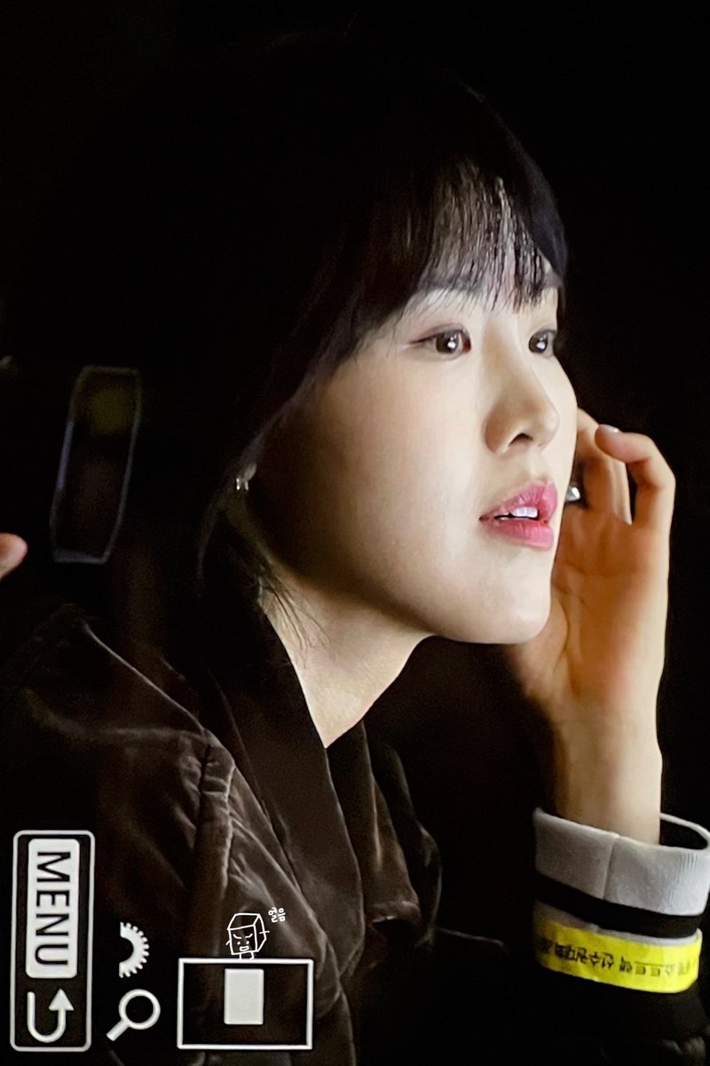 氷•얼음 tweet media