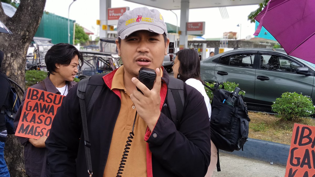 LakapatiLaguna's tweet photo. JUSTICE DELAYED IS JUSTICE DENIED!

Lakapati Laguna and other organizations led by Free Laguna 5 Network mounted a protest following Cabuyao RTC's rescheduling of Mags Camoral's case hearing for the fourth time today, March 13.

#DefendSouthernTagalog
#HandsOffQueerActivists https://t.co/Xvi1A5a3k9