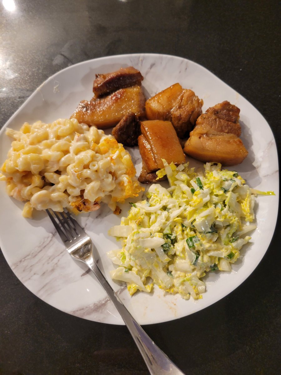 CyrusDavisTCG's tweet photo. Pork Belly, Lobster Mac N Cheese, and killer slaw
LET @SteakFrank COOK! https://t.co/xEZR6I5n4E