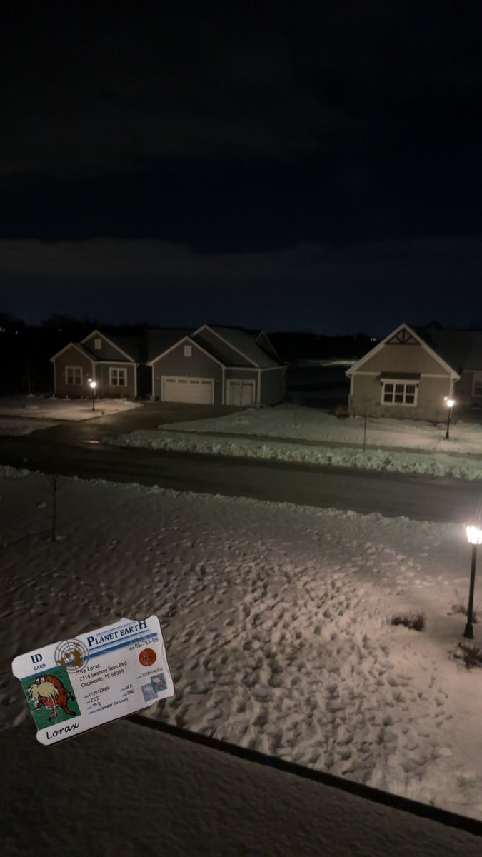 AidanHi56090199's tweet photo. Franklin is a residential city and my neighborhood is apart of the residential Franklin. This is residential due to the many houses and neighborhoods it holds. Franklin is a suburb of Milwaukee, a industrial city due to its many businesses it holds. @franklinlorax #apesland. https://t.co/zvx1Apc1vH