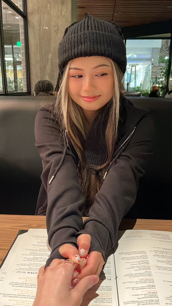 iiTzTimmy tweet media