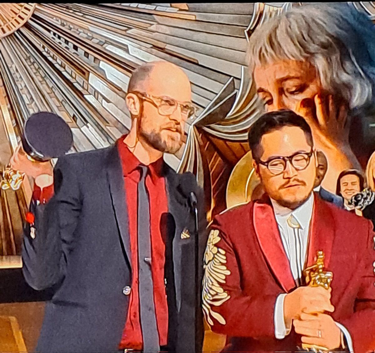 zengrrl's tweet image. Congratulations to #DanielKwan and #DanielScheinert for winning Best Director for #EEAAO at the #Oscars! 👏🏻👏🏻👏🏻👏🏻👏🏻 #TheDaniels