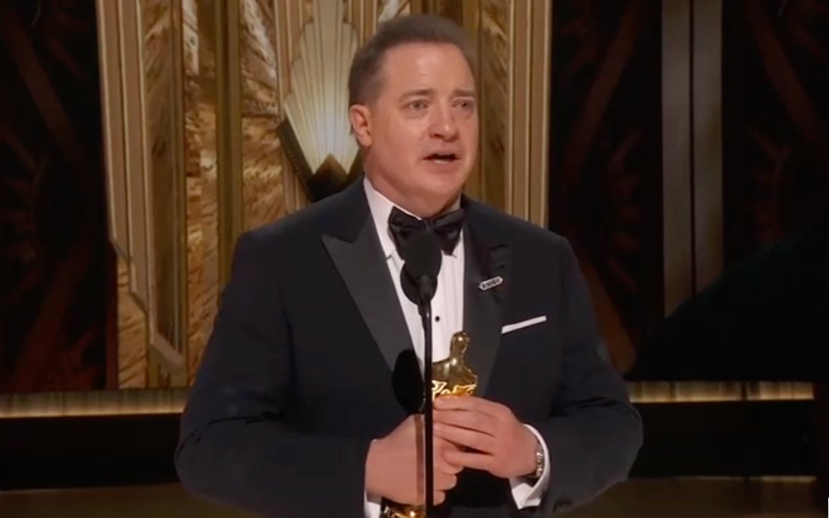 Brendan Fraser paso de estar en lo más bajo a ganar el Oscar a actor del año.

Salió de un pozo, de una historia de abuso y vino a dar todo lo que es con 'THE WHALE' puso su carne en el asador y dió su mejor versión.

Un ejemplo de superación